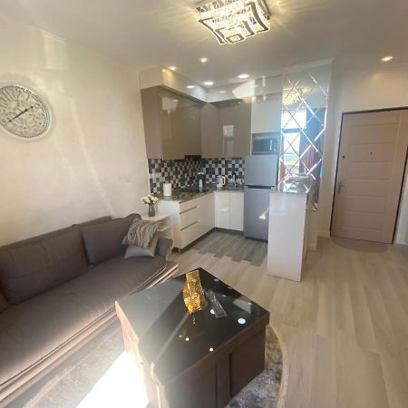Jasmine Apartment In New Bulvar Batumi Exterior foto