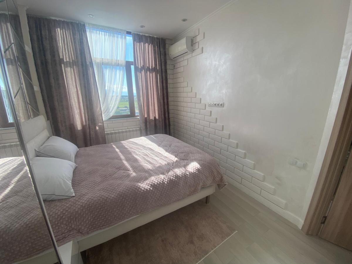 Jasmine Apartment In New Bulvar Batumi Exterior foto