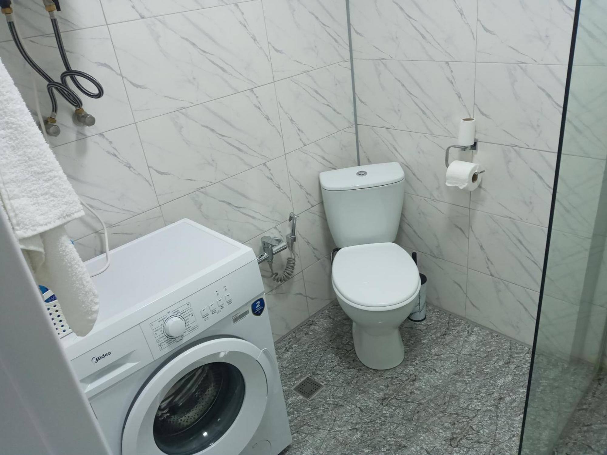 Jasmine Apartment In New Bulvar Batumi Exterior foto